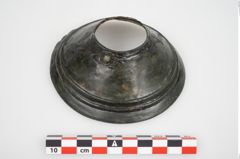 Foto von Bronzegefäßfuß (NHMW-PRAE-025787)